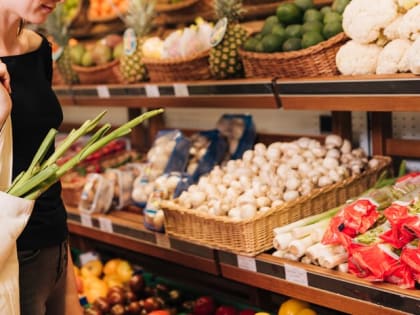 Опубликовали список средних цен на продукты Алтайского края