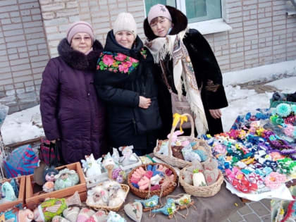 Администрация округа приглашает желающих поторговать на Масленичной ярмарке