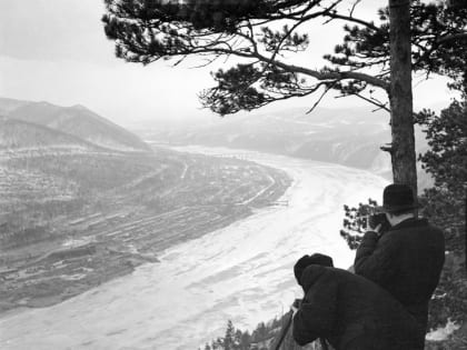 Глава города Сергей Егоров поздравил Дивногорск с 60-ти летней юбилейной датой