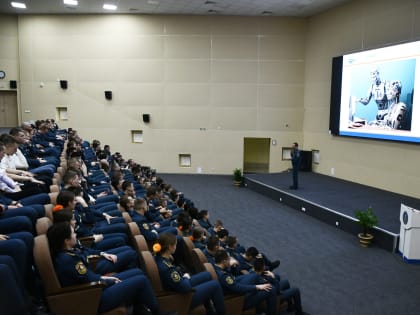 В честь Дня российской науки академия провела ряд научно-популярных лекций