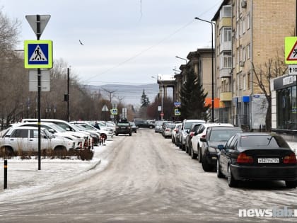 В Красноярске парковка на Красной Армии вновь станет платной