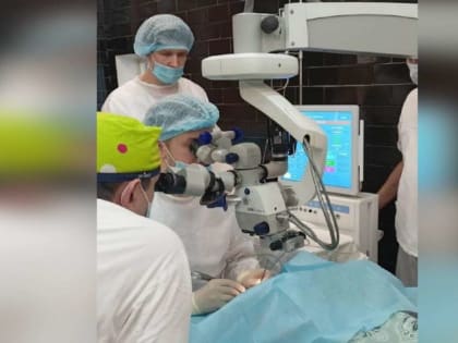 Офтальмологи Красноярска получили новое высокотехнологичное оборудование российского производства