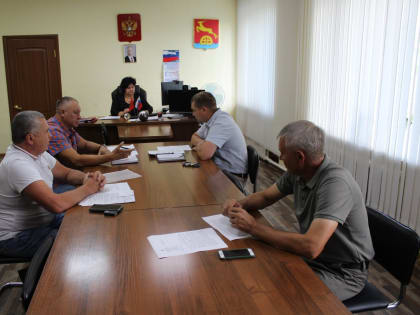 Глава района провела штаб по вопросам подготовки района к ОЗП 2023-2024 гг.