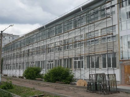 В Красноярске до конца года к работе вернутся 5 школ, закрытых из-за аварийного состояния