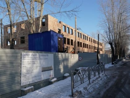 Современные кабинеты, актовый зал и лифт появятся в здании школы №47 после реконструкции