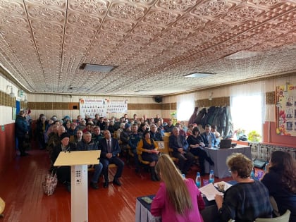 В обязательном порядке на всех сходах обсуждается вопрос противопожарной безопасности в весенне — летний период