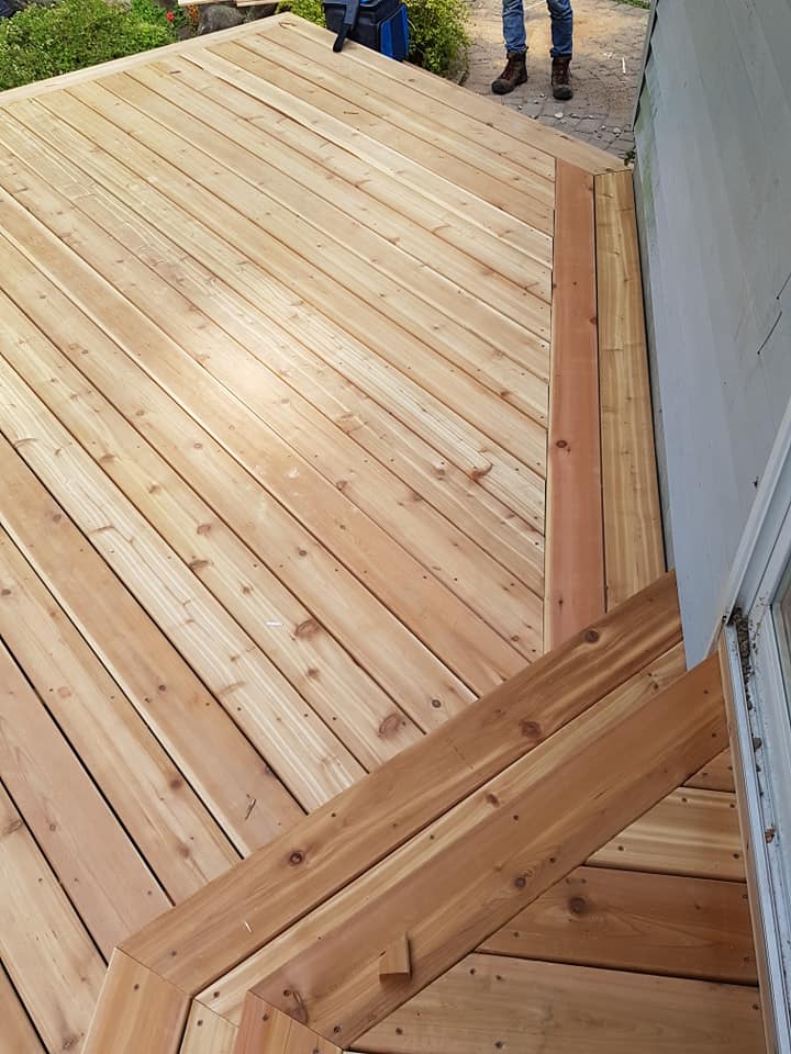 Deck Ottawa