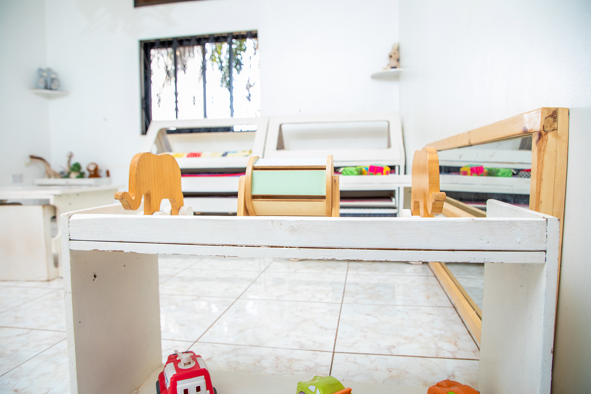 Children at play in a stimulation centre