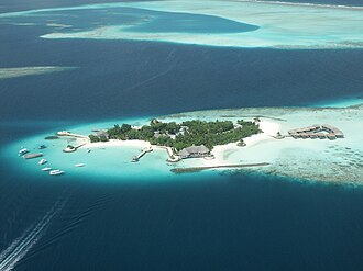 Several islands of the Maldives are threatened by sea level rise.