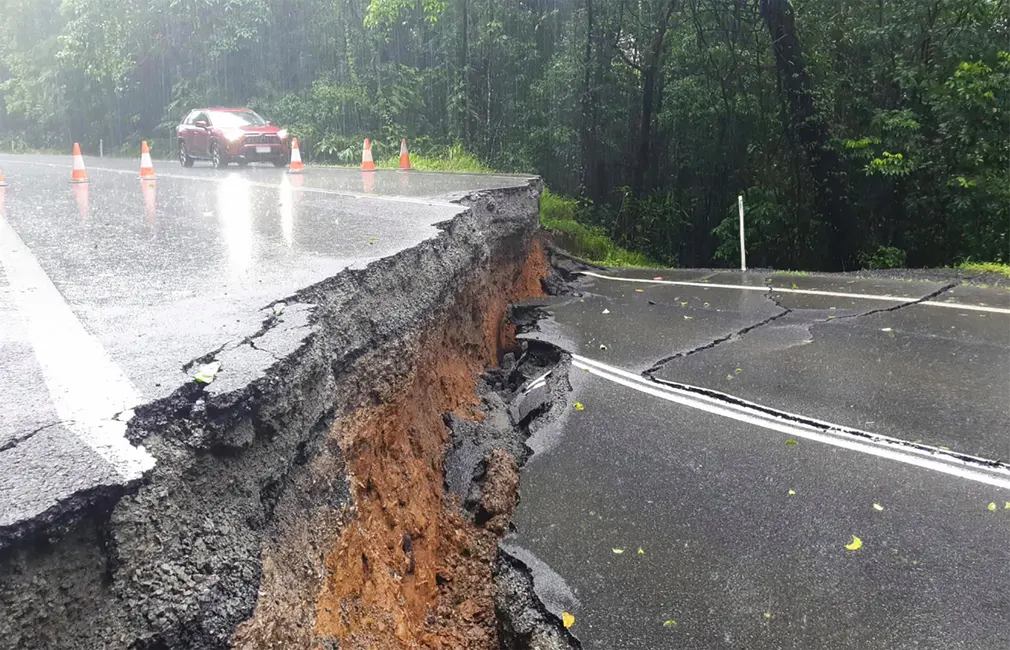 The Palmerston Highway has been badly damaged by the heavy rain. The Queensland State Emergency Service was responding to around 40 requests for assistance each hour amid the far north Queensland flooding.