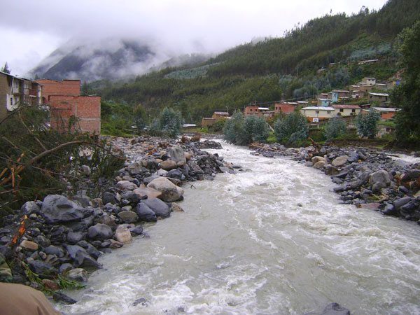 Water pollution of the rivers in La Paz, Bolivia