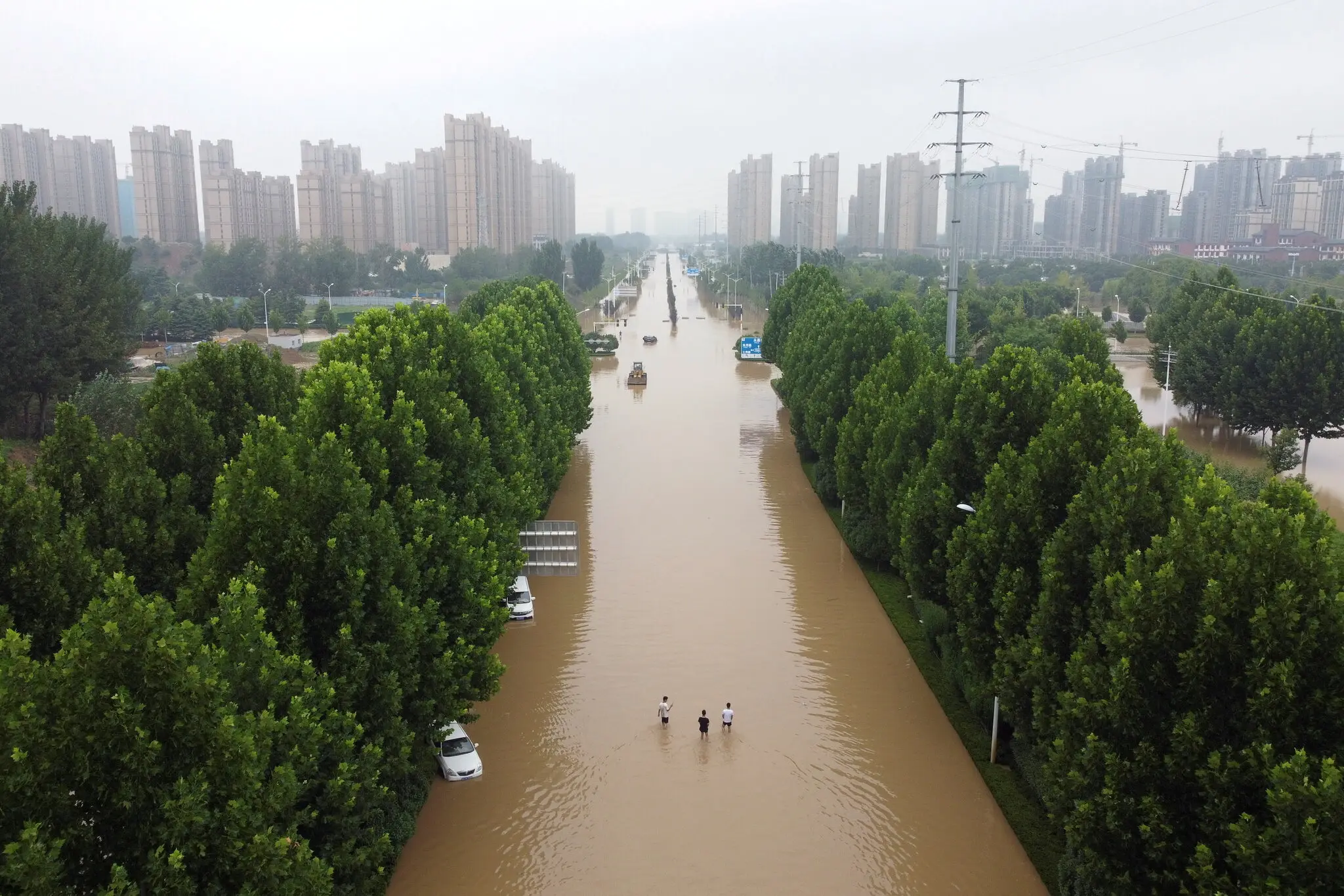 A flooded road in Zhengzhou, Apr 19, 2024.