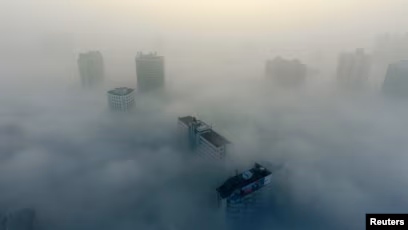 China's Smog Cancels Hundreds of Flights