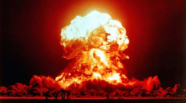 Nuclear colonialism and French nuclear tests, Polynesia