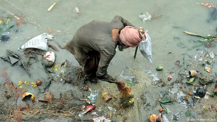 Sewage pollution water in Ganges River, India