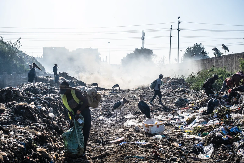 Smoking Dandora dumping site, Nairobi