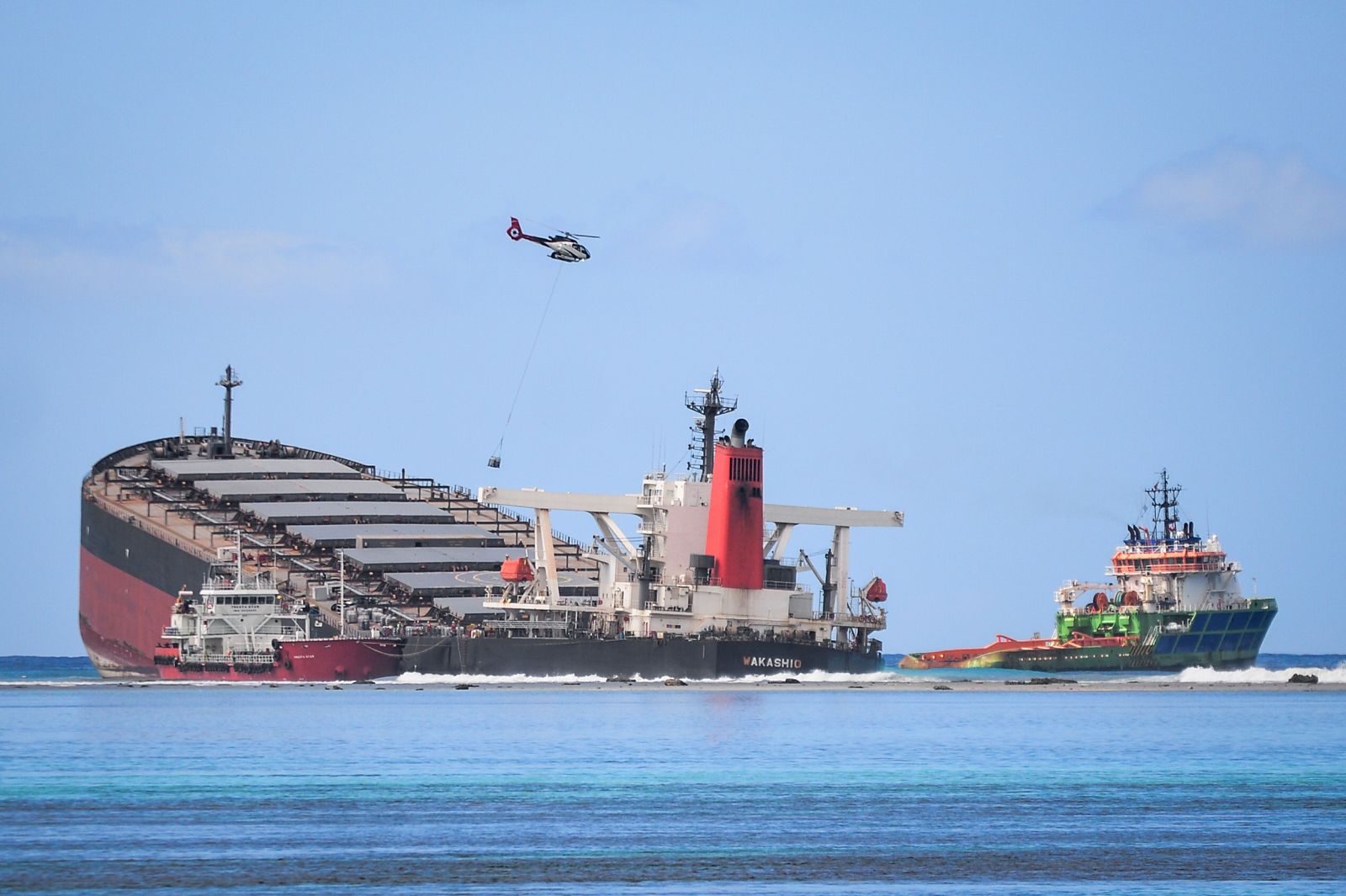 Mauritius oil spill in the Indian Ocean