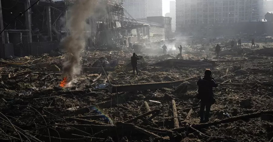 Ukraine is facing an ecological catastrophe due to the dead Russian soldiers.