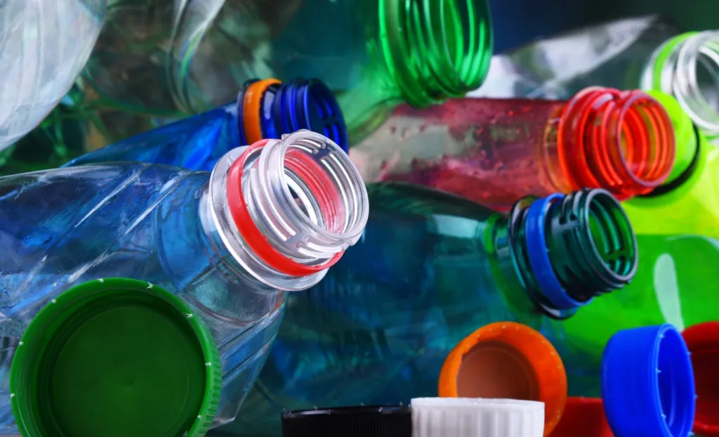 Responsible chemical recycling of plastic waste
