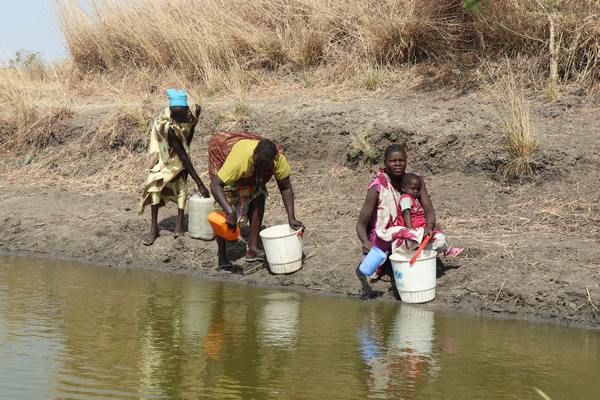 Nyathak and other mothers used to fetch untreated water from the haffir.