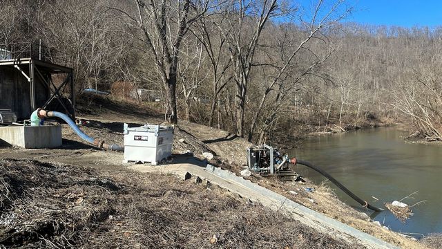 Water pump on the Tug Fork River. This is a rental pump due to issues with previous purchased pumps not working.