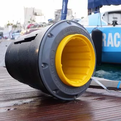 Floating seabin collects ocean waste, Australia