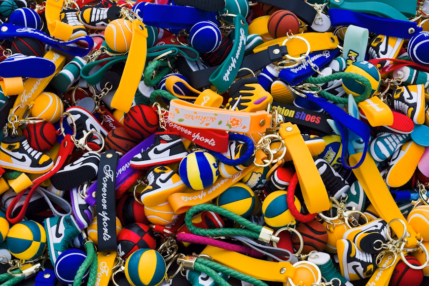 Hong Kong announces ban on various plastic items