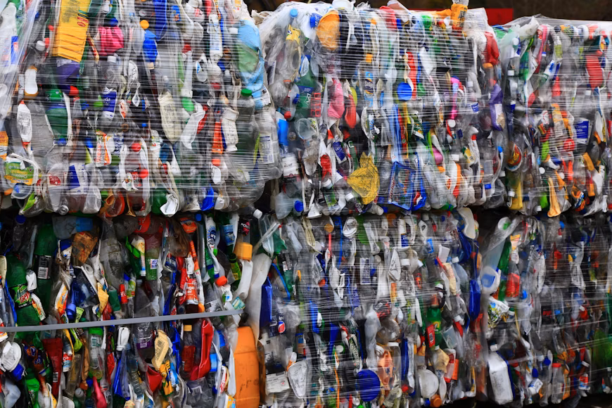 Big Brands call for cut to plastic production