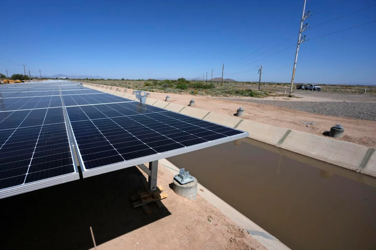 The Casa Blanca Canal near Sacaton using about 2,556 solar panels.