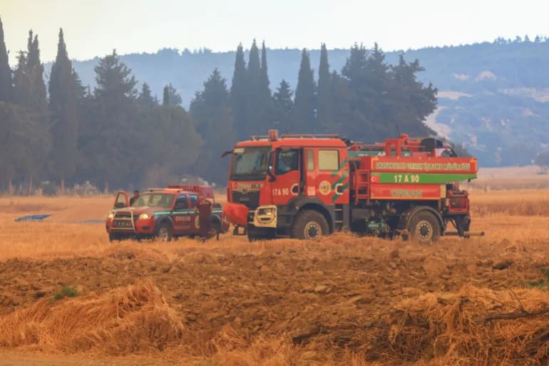 The cause of the fire on agricultural land in Canakkale, Turkey, on June 18, 2024, was unknown