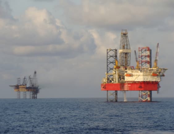 Damaged rig after the Montara oil incidence