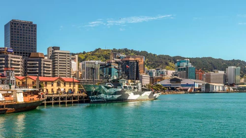 High levels of sediment and toxic contamination in Wellington Harbour, New Zealand