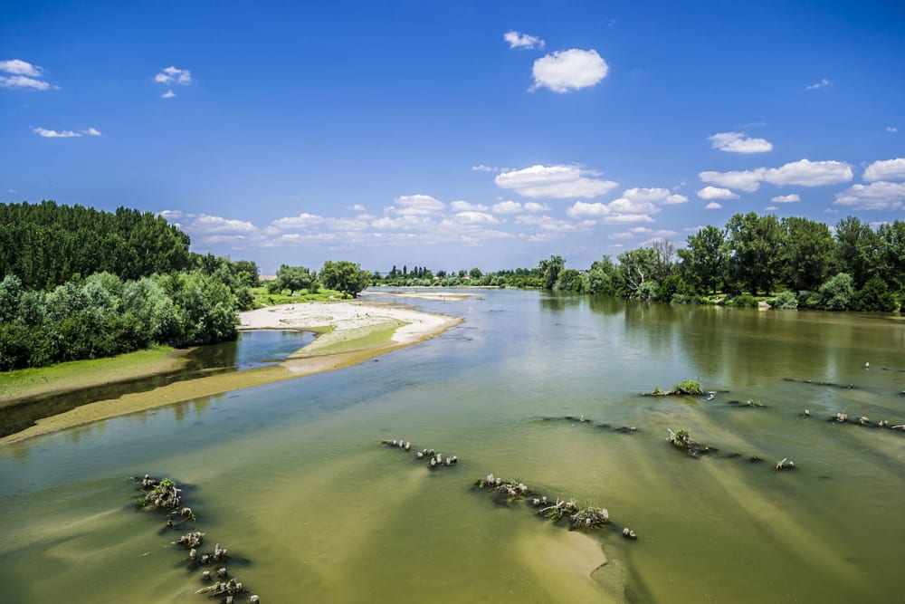 Pollution of the Jiu River, Romania