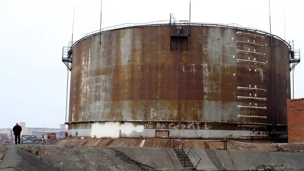 The source of the spill: Part of the power plant in Norilsk