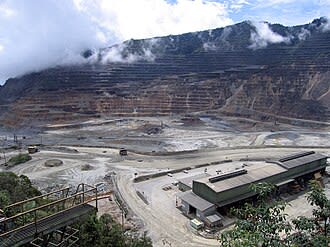 River Pollution and Ecosystem Damage at Ok Tedi Mine, Papua New Guinea