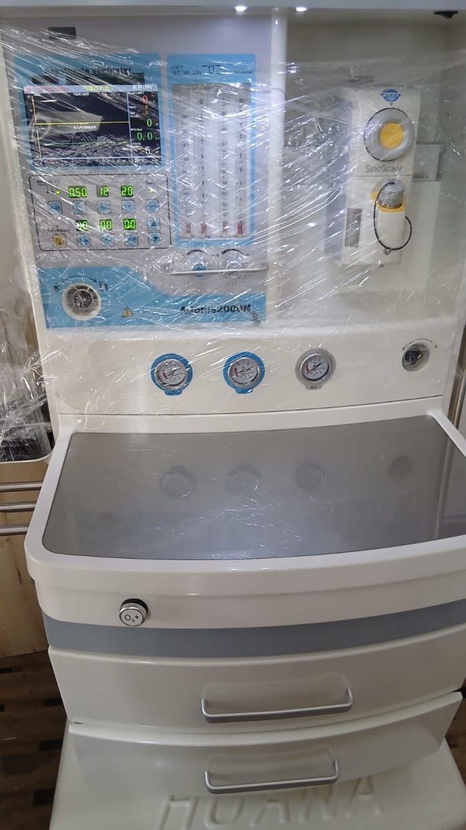 Adonis 2000N Anesthesia Workstation - Image 1