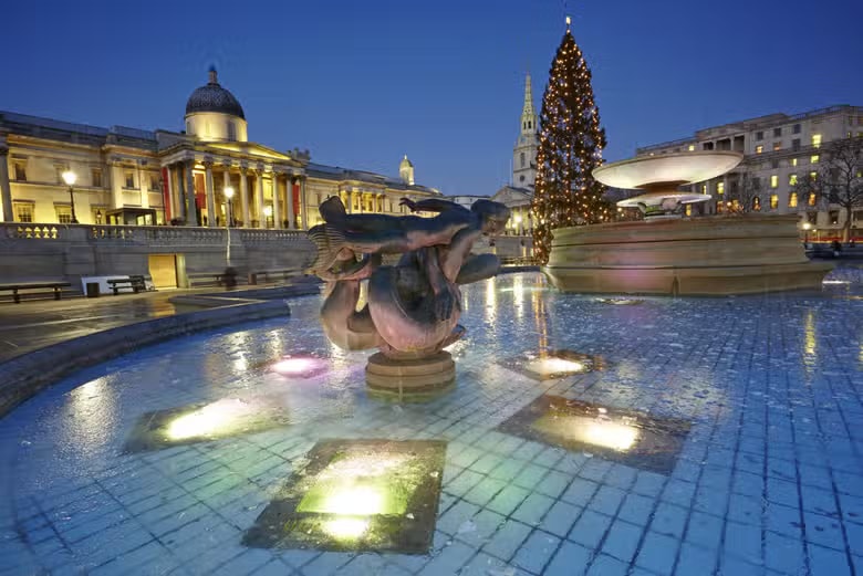 Christmas Lights Free Tour of London