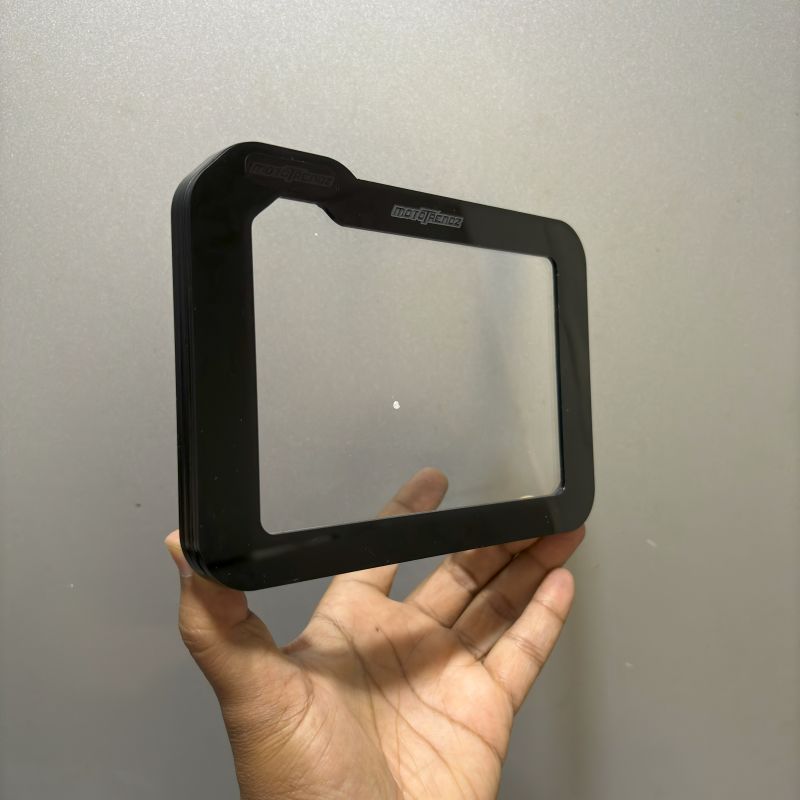 2025-ktm-390-adventure-tft-display-guard
