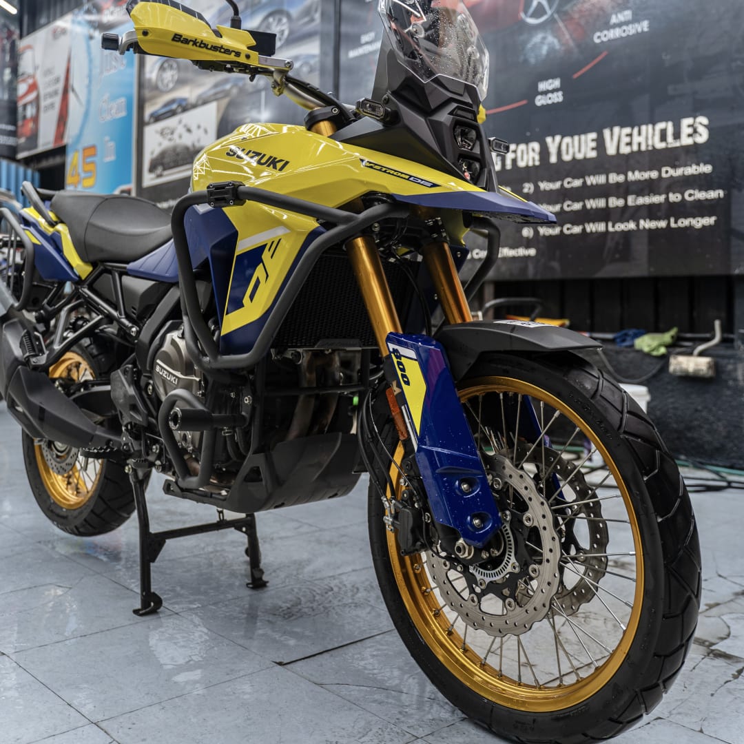 Suzuki V-Strom 800DE Split Crash Guards | Motoioi