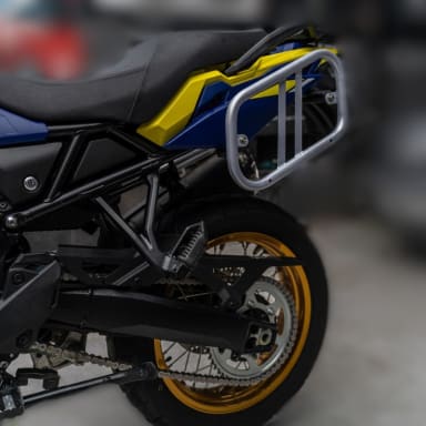 Suzuki V-Strom 800de Saddle Stay | Motoioi
