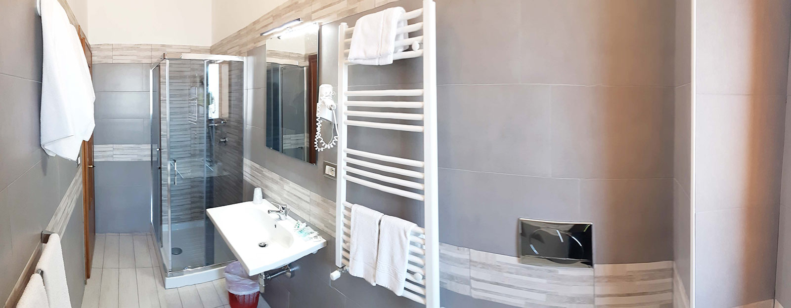 Nuovi Bagni Hotel Valdirose