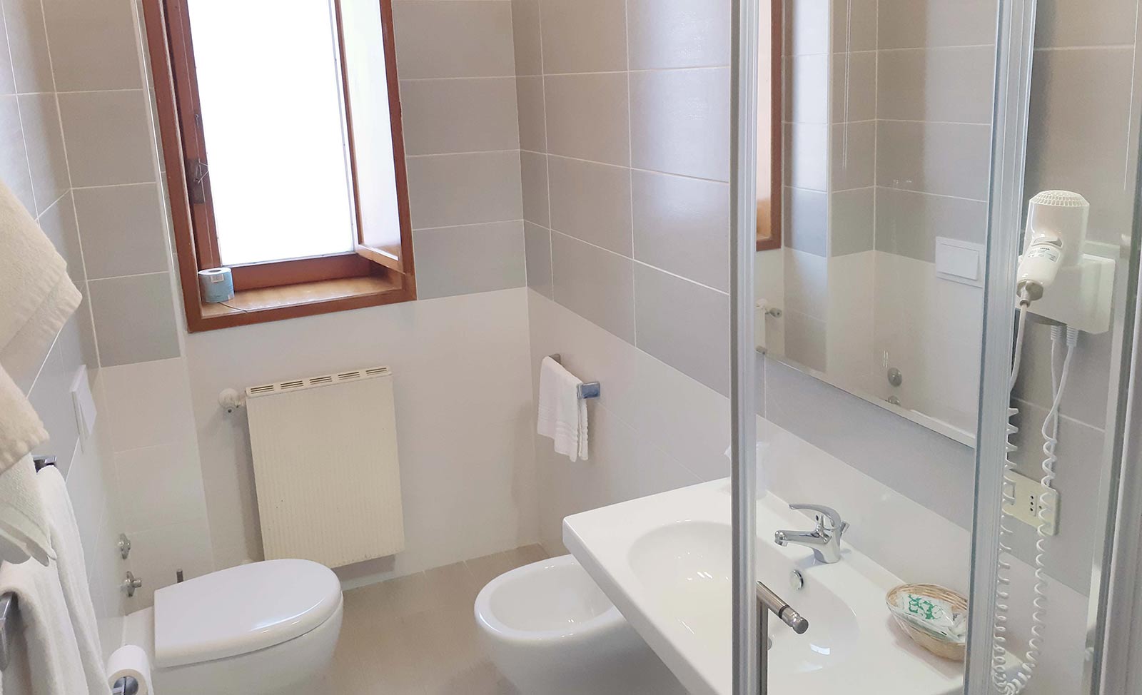 Nuovi Bagni Hotel Valdirose