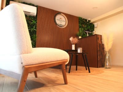 Murs occupés - Leaseback - Montlhéry - Institut de beauté / Spa - Renta 9,35% - Image 1