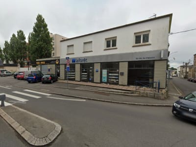OFF Market - Monopropriété Rue premium Brest - Pizzeria - Pare Brise - Epicerie - Potentiel de création de valeur - Renta : 9,28% - Image 1