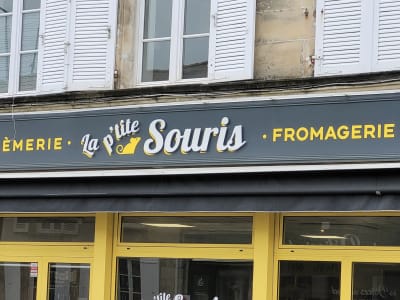 OFF MARKET - Murs Occupés Locataire Historique Fromagerie à 13% de rentabilité en post révision à Rochefort - Image 1