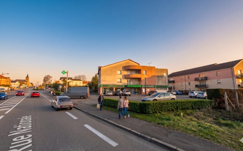 Photo 1 - Exclusivité · Murs occupés Grande Pharmacie de Morsbach, monopole local · Morsbach (57) · Rentabilité 8,70 %