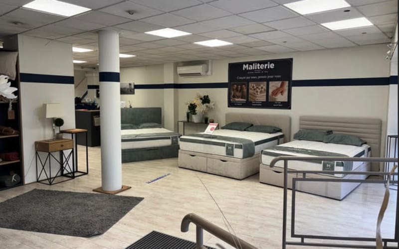 Photo 2 - Murs occupés - Saint Louis - Enseigne de literie avec plus de 70 points de vente - Axe ultra passant - Renta 10%