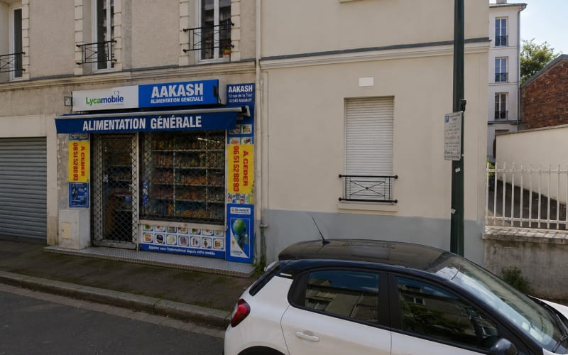 Photo 1 - Off market · Murs occupés épicerie · Malakoff (92) · Rentabilité 7,39 %