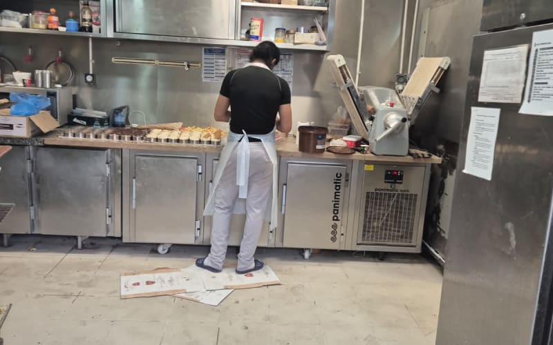 Photo 4 - Murs Occupés, Pâtisserie Viennoiserie, Boissy Saint Léger 7,83%