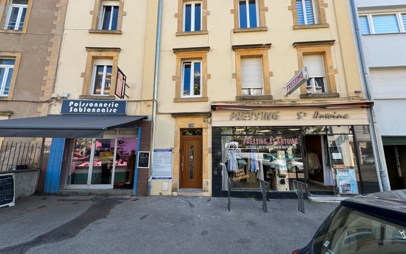 Photo 2 - OFF Market - 2 commerces historiques - Metz - Renta : 8%